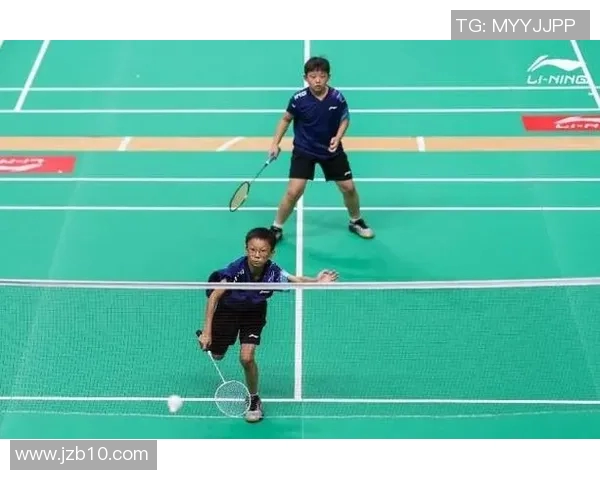 南京羽毛球队在羽毛球状态排行榜中荣登第五名展现出强劲实力与潜力 南京羽毛球队在羽毛球状态排行榜中荣登第五名展现出强劲实力与潜力