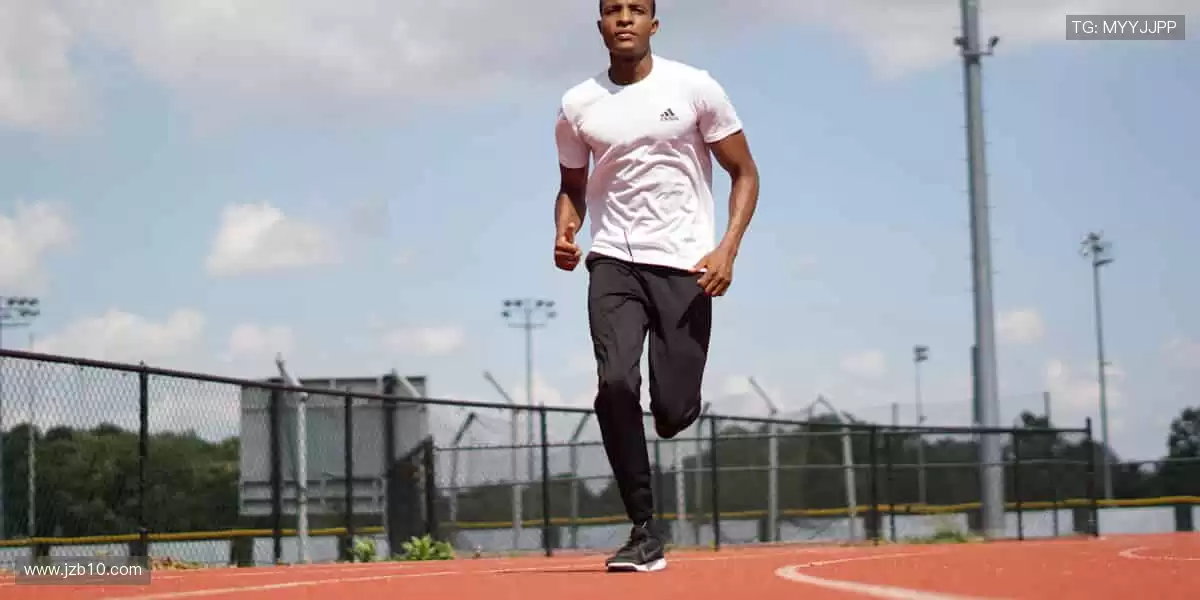 ⚽️ 赛事激情，一触即发！